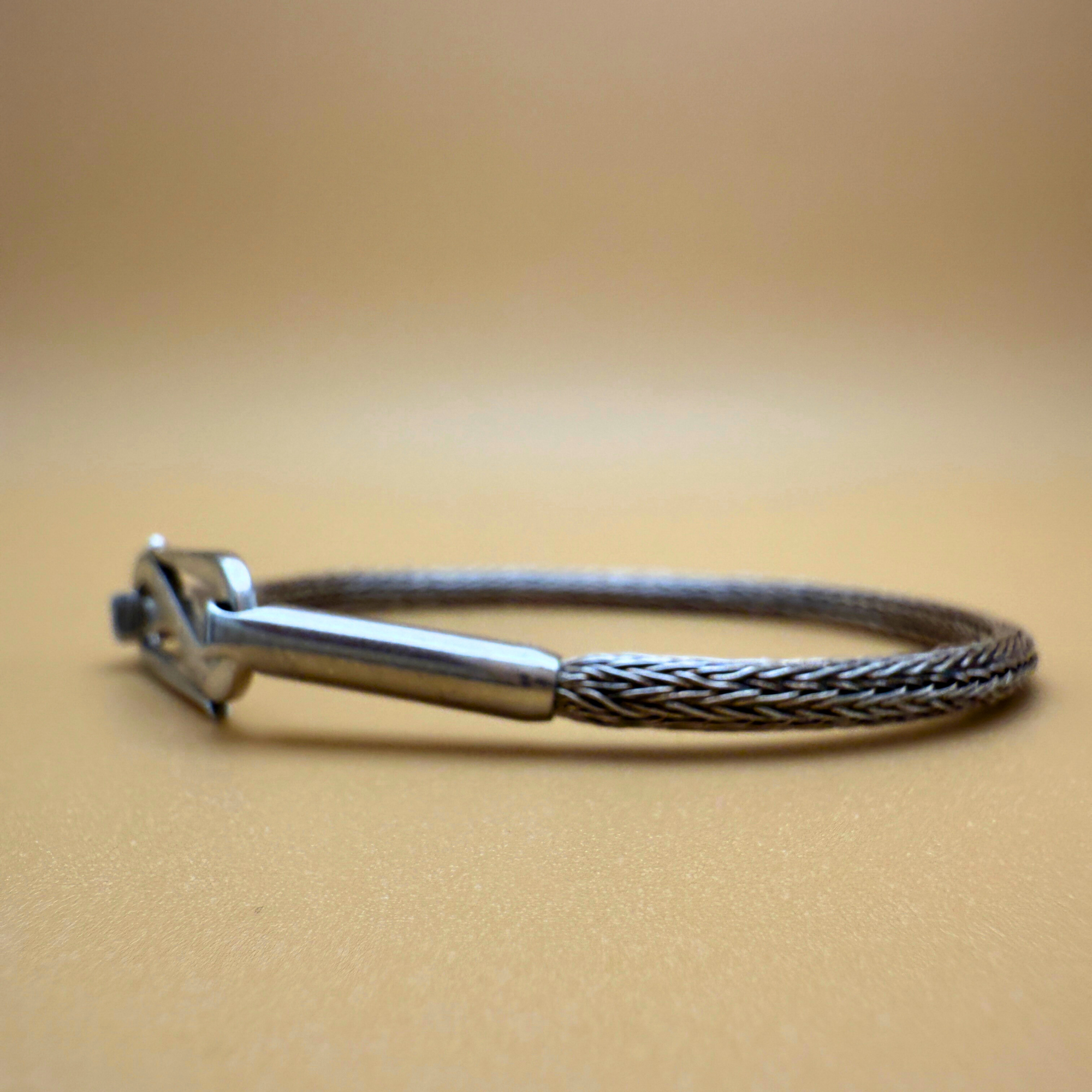 Håndstrikket sølvarmbånd – Dobbeltsting