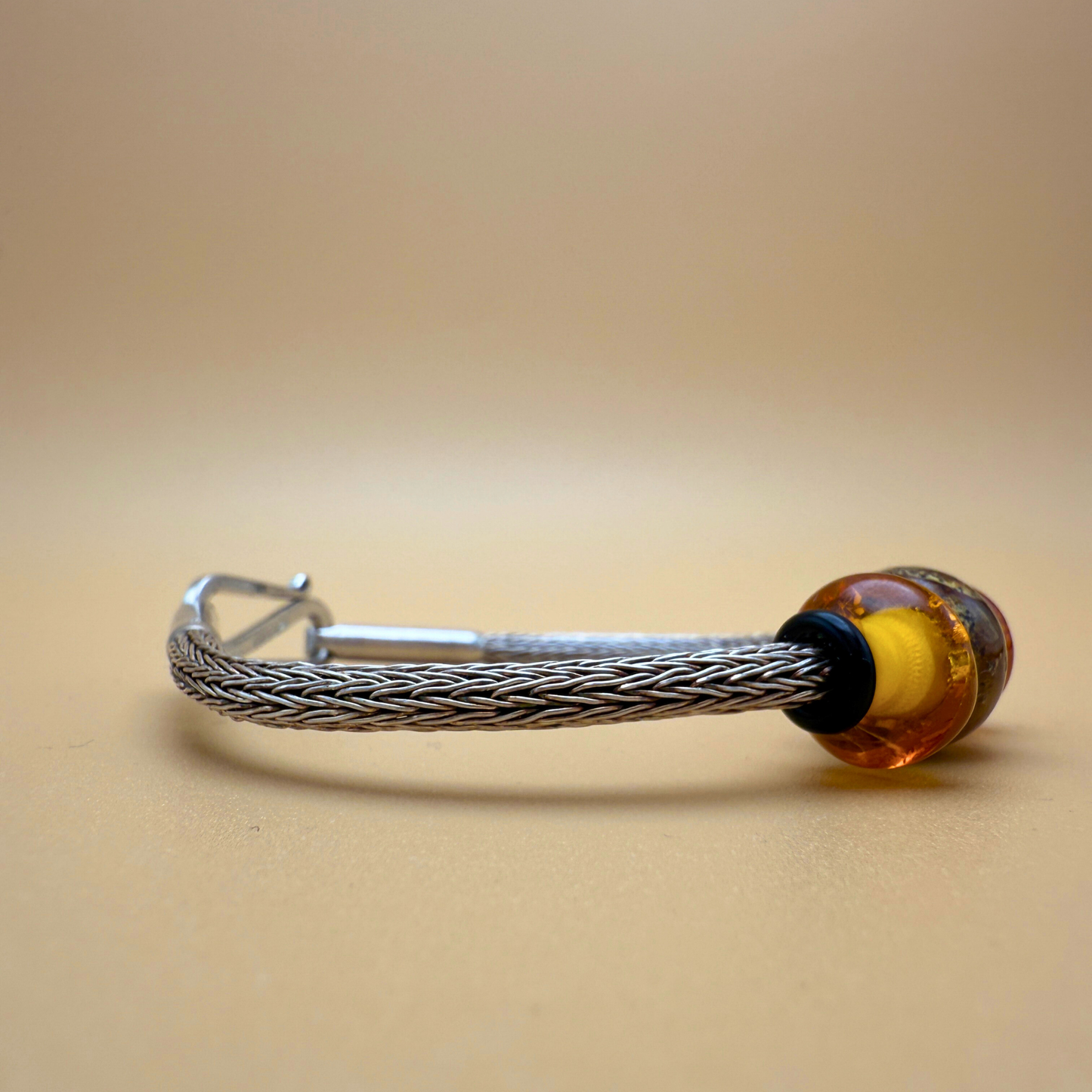 Håndstrikket sølvarmbånd – Dobbeltsting