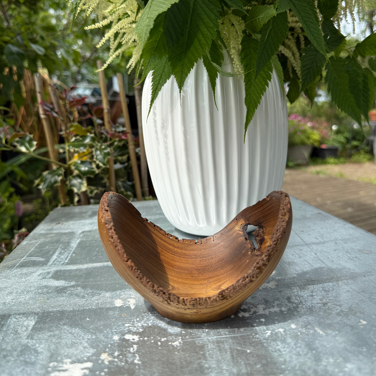 Træskål i guldregn