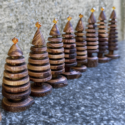 Guldregn juletræ med rav stjerne 2025 Batch 1