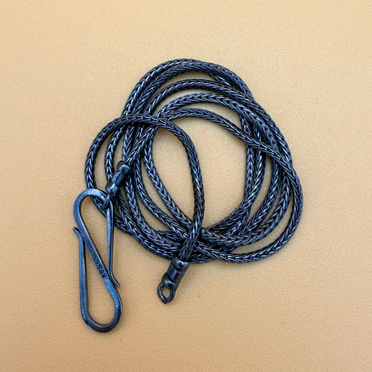 Oxidated foxtail with S-clasp