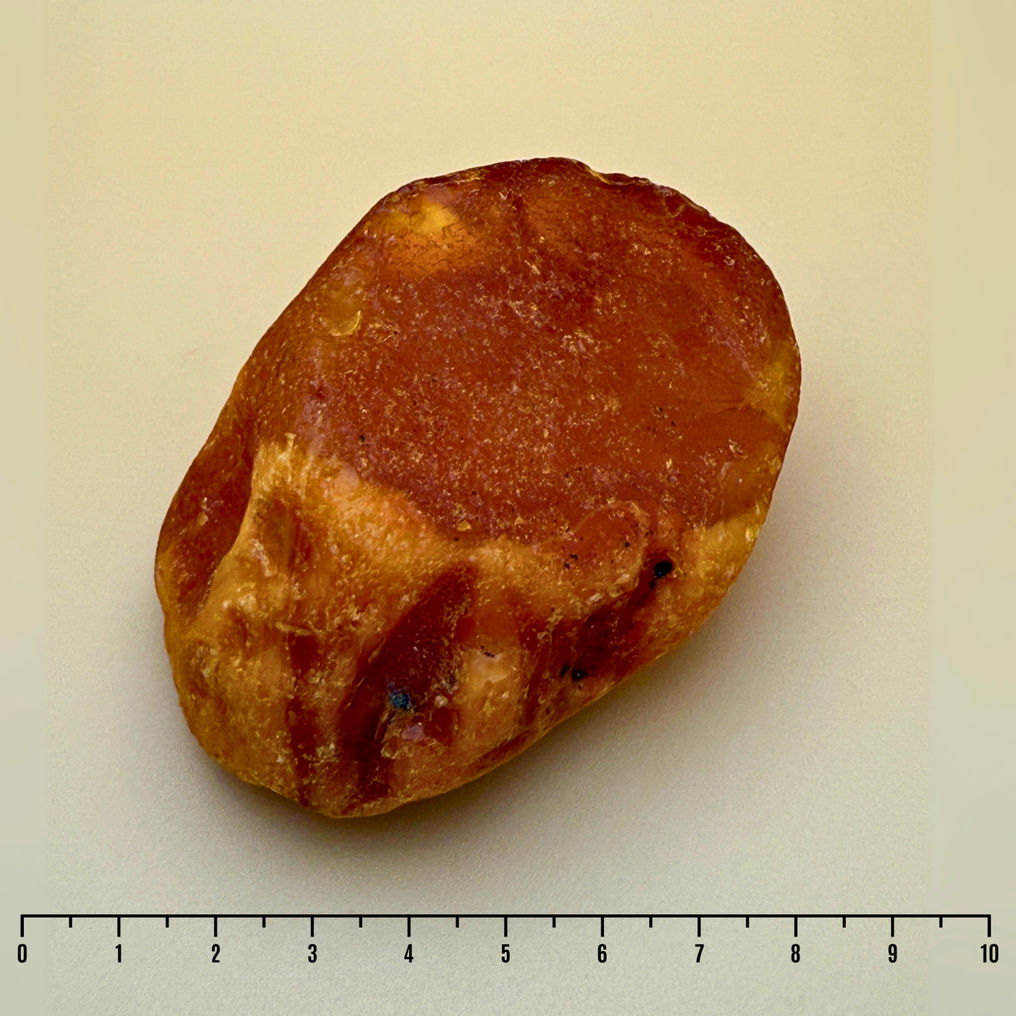 Rå rav med mælkeskyer