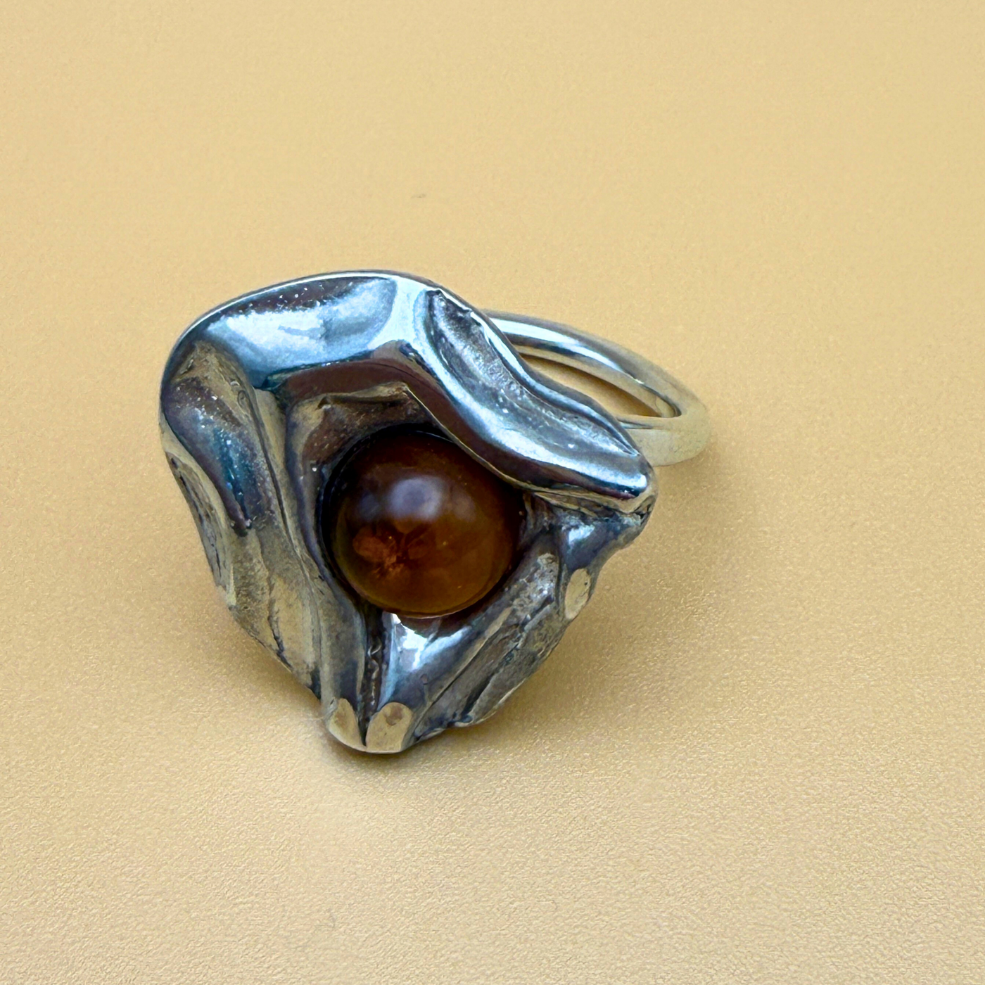 Wave Ring – Nr. 2 – Uklar cognac
