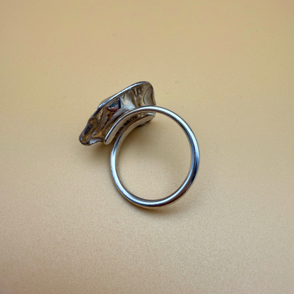 Wave Ring – No. 2 – Antik mælk