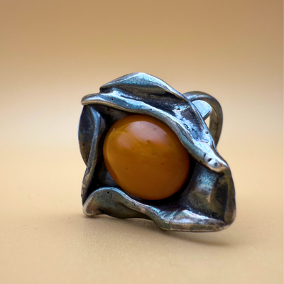 Bølge Ring – Nr. 1 – Mælkeagtig Rav